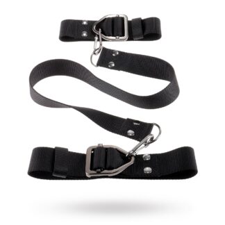 COMMAND Deluxe Cuff Set